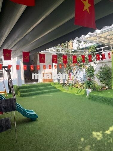 BT KĐT DỊCH VỌNG - CẦU GIẤY, 200m2 đất, XD: 100m2 x 3,5T, MT:10m.