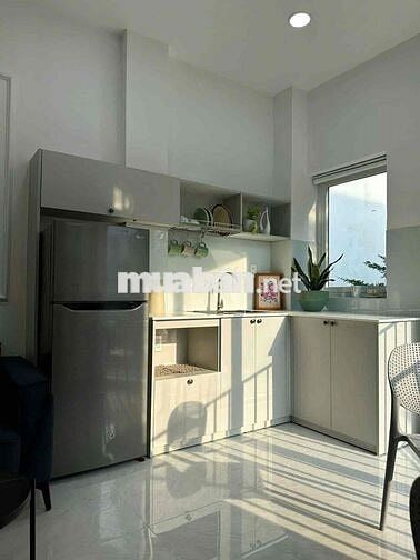 CHUỖI CĂN HỘ STUDIO BAN CÔNG CHILL GẦN ETOWN K300 - CHỢ HOÀNG HOA THAM