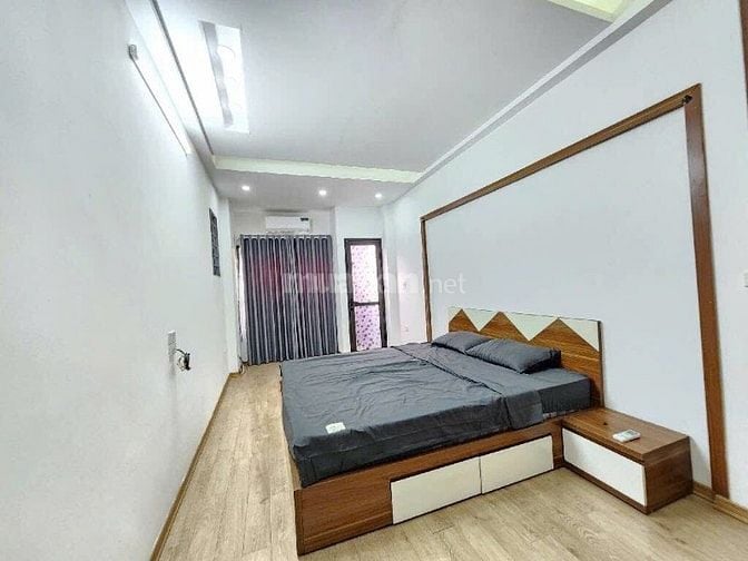 Nhà đẹp quận Đống Đa- 6T thang máy- gần phố- 2 thoáng- 40m2- 12.68 tỷ