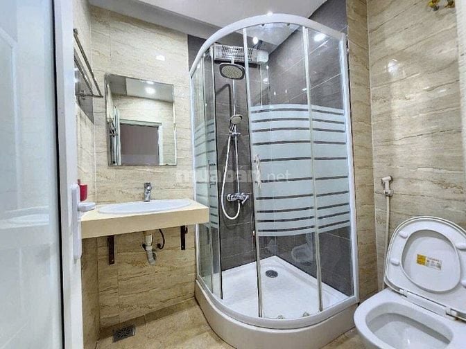 Nhà đẹp quận Đống Đa- 6T thang máy- gần phố- 2 thoáng- 40m2- 12.68 tỷ