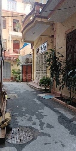 Nhà đẹp quận Đống Đa- 6T thang máy- gần phố- 2 thoáng- 40m2- 12.68 tỷ