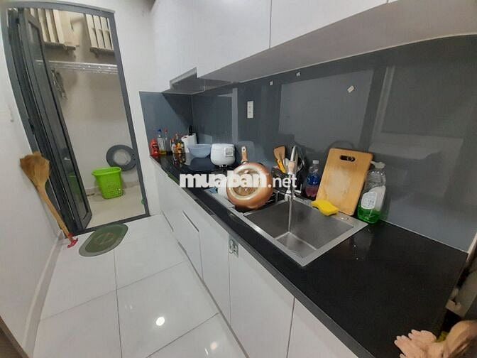 Cho thuê green river 2 phòng ngủ 2wc giá 11tr full nội thất (10-10 ở)