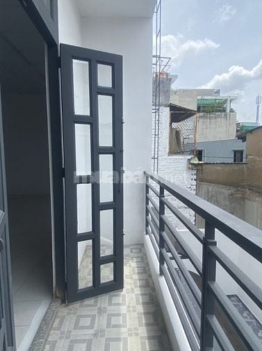 Đầu tư Nhà Âu Cơ 8x20 gần Q.10 chỉ 80tr/m2 - Dòng tiền TL 100tr/th