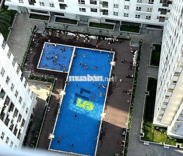 Cho thuê Master Bedroom WC riêng trong căn hộ 72m2 2PN, 2WC