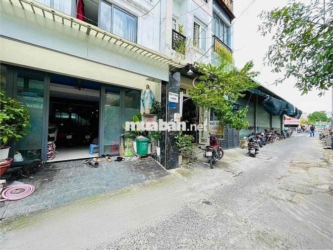 CÁCH 1 CĂN RA MT DƯƠNG QUẢNG HÀM, P5, GÒ VẤP, 5TẦNG XÂY DỰNG RẤT ĐẸP