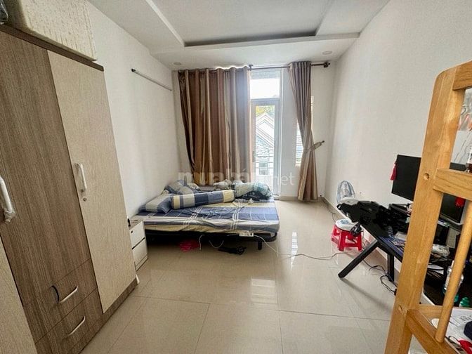 NHÀ PHỐ QUẬN 1 - NỞ HẬU - VỊ TRÍ ĐẸP HẺM THÔNG