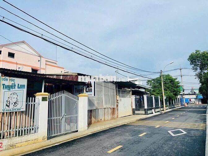 Cần bán gấp lô Đất MT TÂN AN HỘI CỦ CHI 153m2 giá 800TR  SHR
