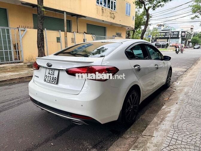 Kia Cerato 2016 1.6 AT - 100000 km