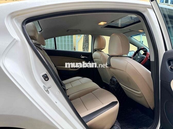 Kia Cerato 2016 1.6 AT - 100000 km