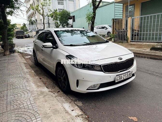Kia Cerato 2016 1.6 AT - 100000 km