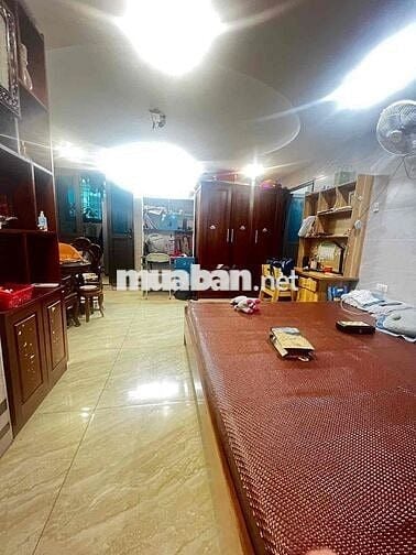 Nhân Hoà 100m2 - 4,9 tỷ- tập thể tầng 2 sổ đỏ Thanh Xuân - Nhà đẹp 3 n
