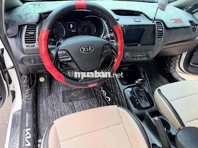 Kia Cerato 2016 1.6 AT - 100000 km