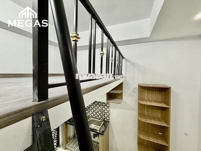 CHO THUÊ DUPLEX BAN CÔNG CỬA SỔ MỚI TINH NGAY ĐH MỎ ĐỊA CHẤT, CỔ NHUẾ