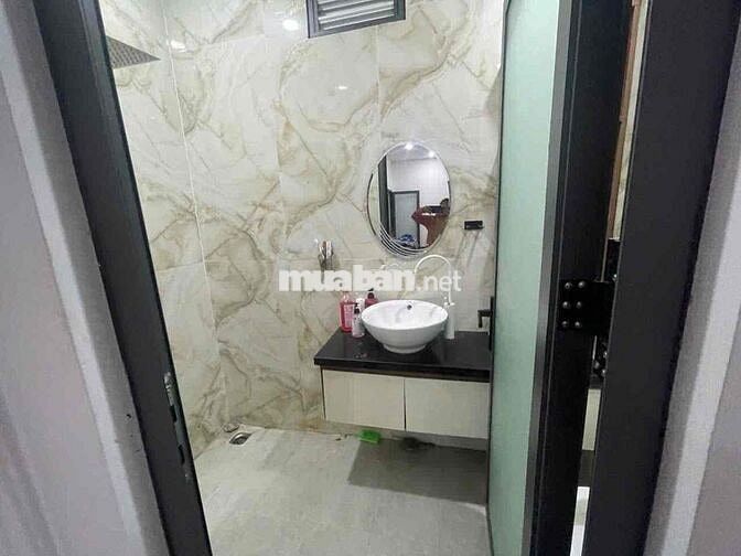 Cho thuê nhà 4x19.7 2 lầu đường số 85 Tân Quy