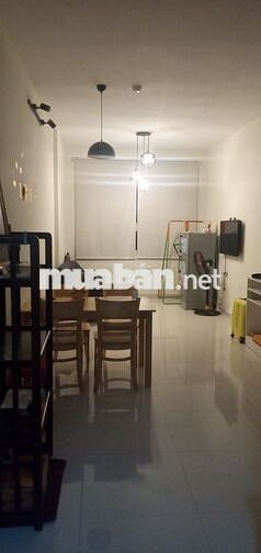 Tô ký Tower 61 M2,  2PN, 2 WC. Chính chủ bán , đã có Sổ hồng riêng