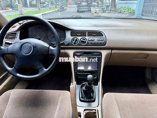 Honda Accord 1996 MT máy 2.0L full nội thất nỉ zin