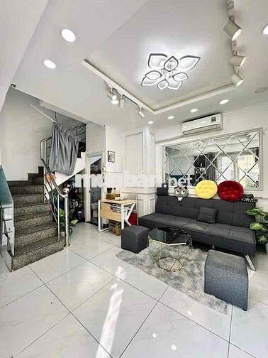 🌟HOÀNG VĂN THỤ – PHỪỜNG 8 - PHÚ NHUẬN- 5 TẦNG – HẺM 1 TRỤC, CÁCH MẶT T
