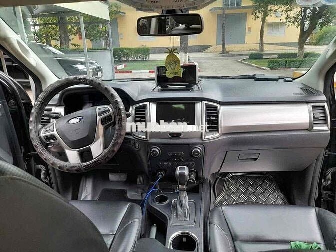 Ford Everest 2019 Trend 2.0L  AT 4x2 - 115711 km