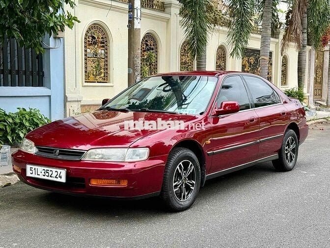 Honda Accord 1996 MT máy 2.0L full nội thất nỉ zin