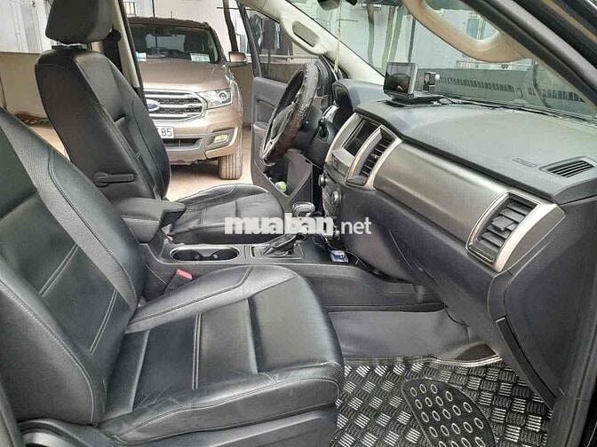 Ford Everest 2019 Trend 2.0L  AT 4x2 - 115711 km