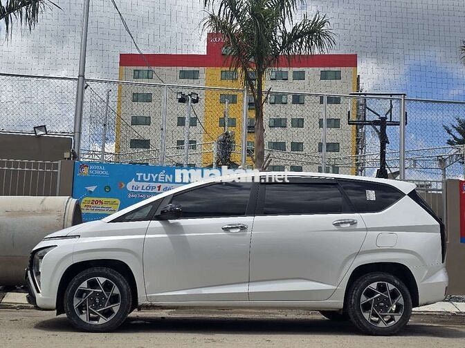 HYUNDAI STARGAZER 2022 ĐẶC BIỆT 41000KM BH 1 NĂM