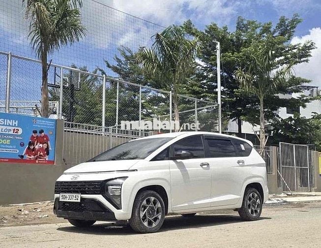 Hyundai Stargazer 1.5 AT Đặc biệt 2022 - 41000km