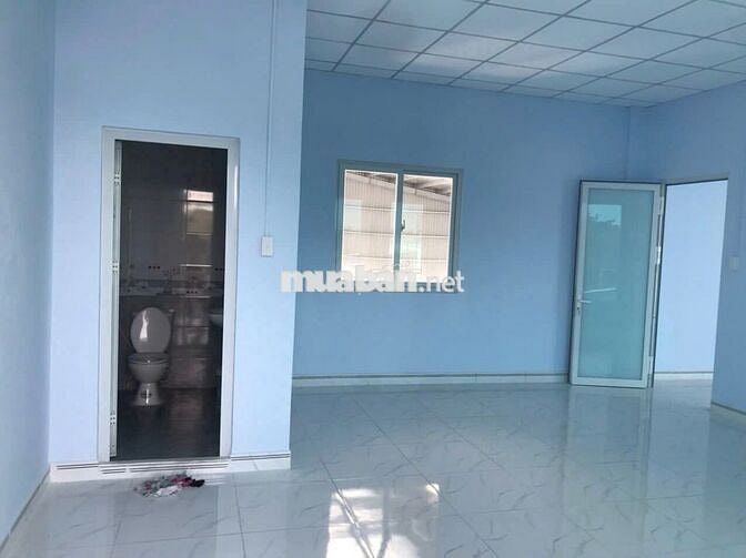 Kho xưởng mới xây 720m², nền epoxy sạch đẹp Chỉ 45 triệu/tháng