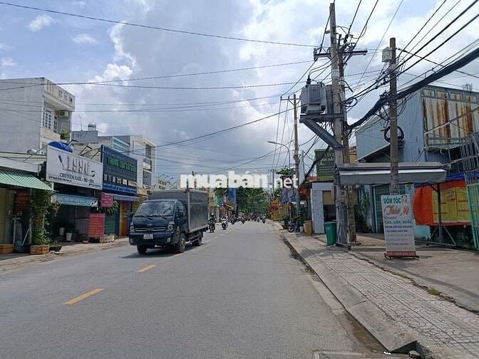 Bán nhà mặt tiền Nguyễn Thị kiểu 400m2, 8x50m, vị trí đẹp giá 28,5 tỷ
