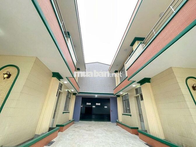 Kho xưởng 1100m²Full tiện ích Có gác lửng,văn phòng,hợp đồng chính chủ