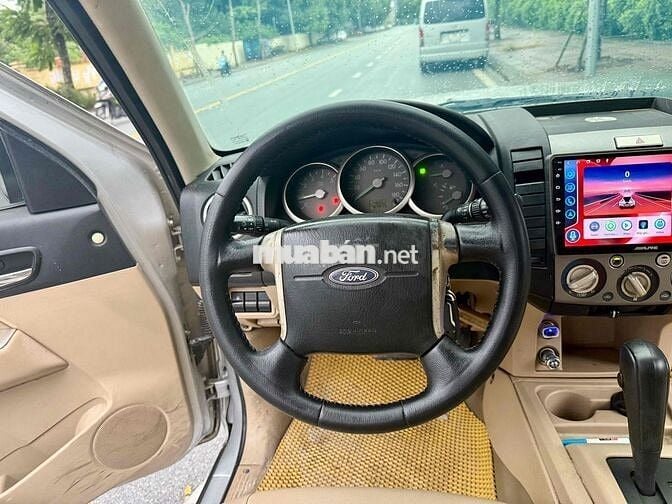 Ford Everest 2008 2.5L 4x2 AT - 186000 km
