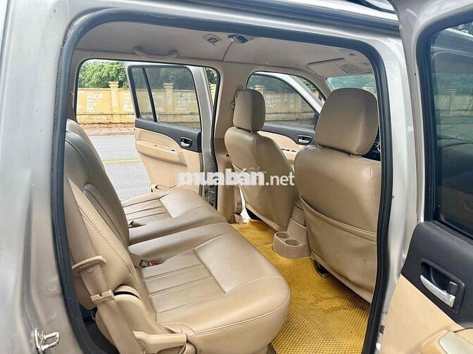 Ford Everest 2008 2.5L 4x2 AT - 186000 km