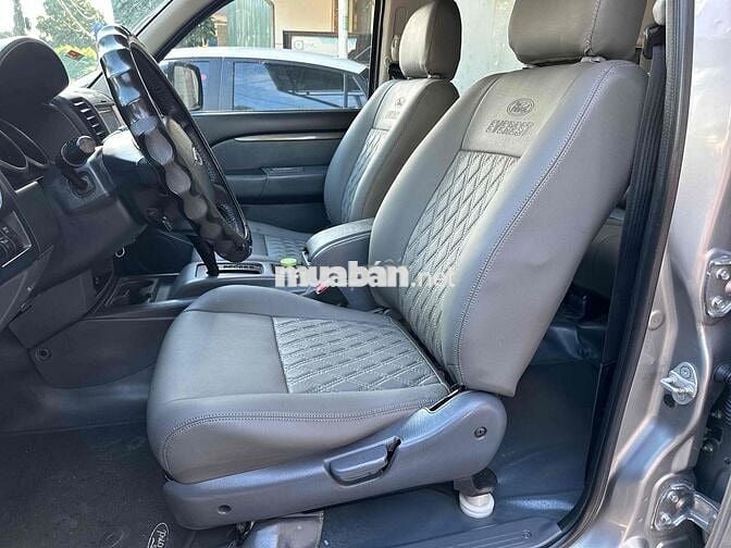 Ford Everest 2014 Limited số tự động