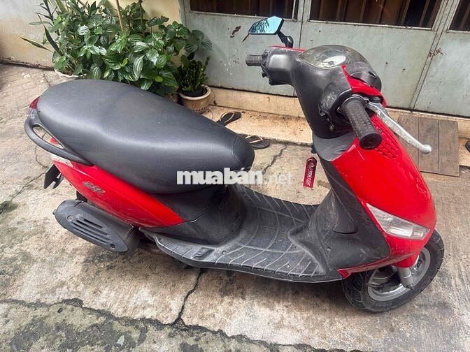 xe piggio Zip Y dang the thao dời 2014