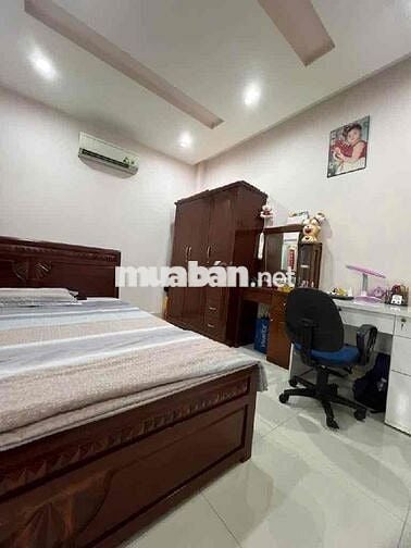 ☘️NHÀ 4 TẦNG- MẶT TIỀN HẺM XE HƠI THÔNG -DT 5,5x11M - GẦN CHỢ PHÚ THUẬ