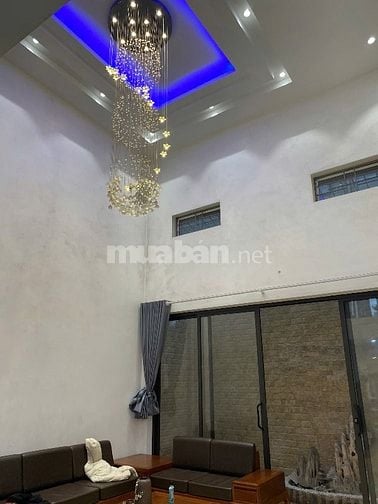 Chính chủ cho thuê nhà 5 Tầng,100m2-Lạc Long Quân,Nghĩa Đô,Cầu Giấy
