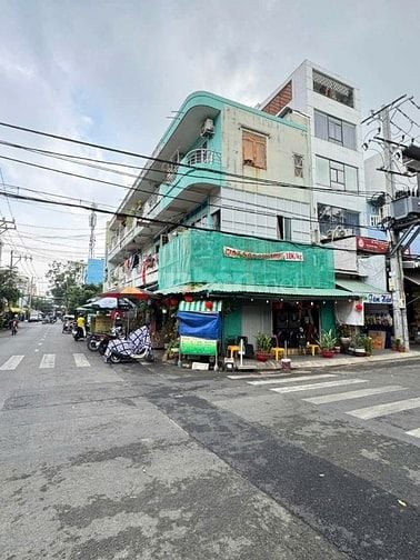 Bán căn góc 2 mặt tiền đường 24m P.Tân Kiểng giá 39 Tỷ TL