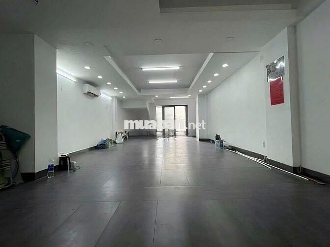 NHÀ ĐẸP DT KHỦNG  - 392E Cao Thắng,P12,Q10- 5x25m, 6p