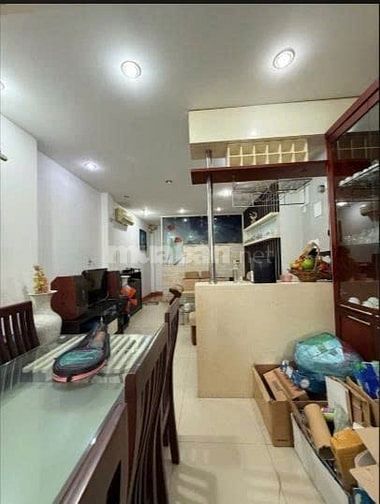 Hẻm xe hơi Nguyễn Tri Phương,Ngang 4m,4Tầng,3PN,Gần mặt tiền,nhộn nhịp