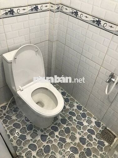 Nhà 1 lầu đúc, mới xây mới, Dt đất: 22m2, 2PN, 2WC, hẻm  2m Hậu Giang