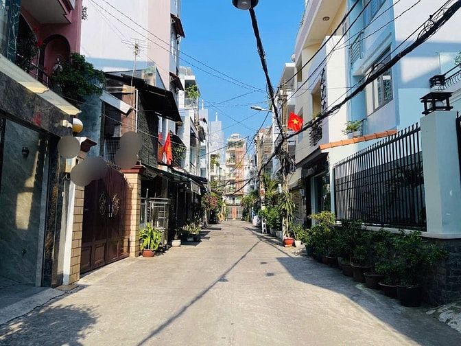 Hẻm xe hơi Nguyễn Tri Phương,Ngang 4m,4Tầng,3PN,Gần mặt tiền,nhộn nhịp