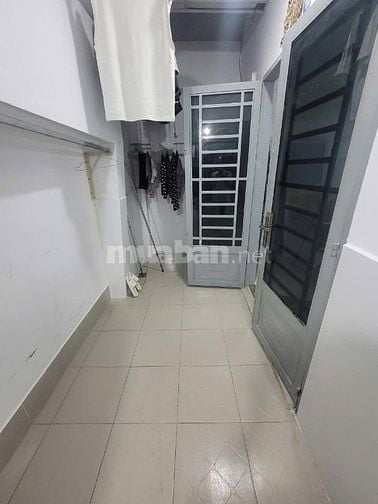 Cho thuê 1 - 3 nữ  ở ghép giá rẻ phòng riêng biệt gần chợ Thủ Đức