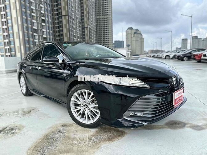 Toyota Camry 2019 2.5Q - tự động xe đẹp BH HÃNG
