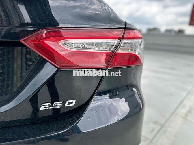 Toyota Camry 2019 2.5Q - tự động xe đẹp BH HÃNG