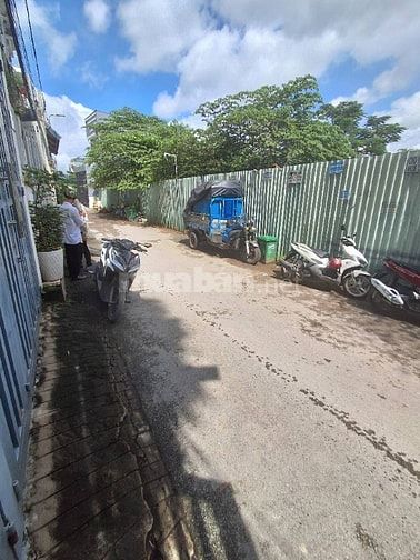 Nhà Đẹp 4 Tầng Huỳnh Tấn Phát Q7, SHR, Ô Tô ở Trong Nhà, KD Đa Ngành