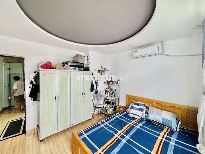 Cho thuê nhà hẻm xe tải thông kinh doanh tốt- Phú Định Q8 nhà mới đẹp