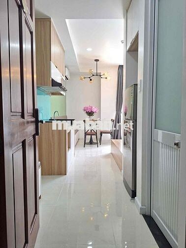 STUDIO CÓ BAN CÔNG GẦN SÂN BAY TSN, NHÀ GA T3, SÂN BAY QUẬN TÂN BÌNH