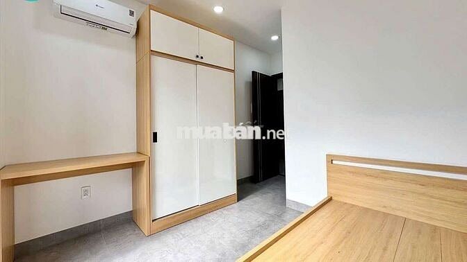 CHO THUÊ CĂN 1 PN TÁCH BẾP FULL NỘI THẤT CÓ BAN CÔNG GẦN VX HÀNG XANH