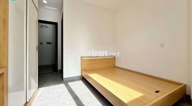 CHO THUÊ CĂN 1 PN TÁCH BẾP FULL NỘI THẤT CÓ BAN CÔNG GẦN VX HÀNG XANH