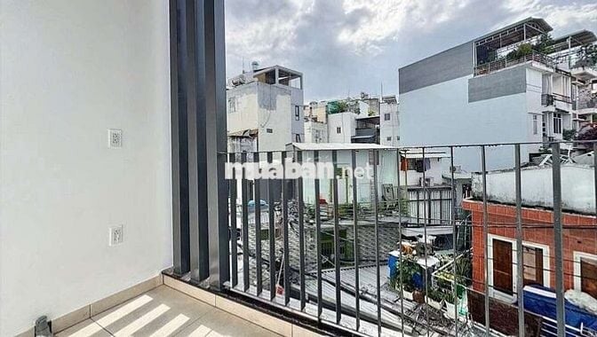 CHO THUÊ CĂN 1 PN TÁCH BẾP FULL NỘI THẤT CÓ BAN CÔNG GẦN VX HÀNG XANH