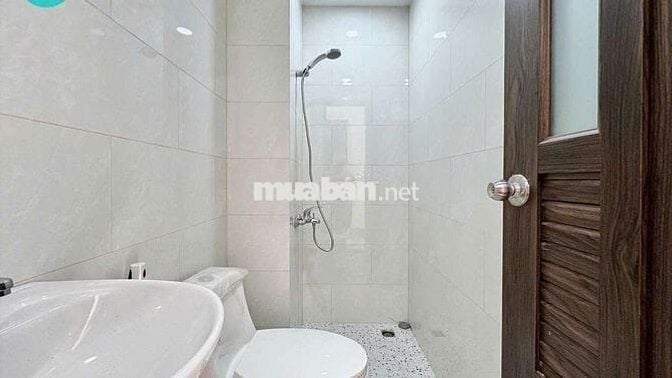 CHO THUÊ CĂN 1 PN TÁCH BẾP FULL NỘI THẤT CÓ BAN CÔNG GẦN VX HÀNG XANH
